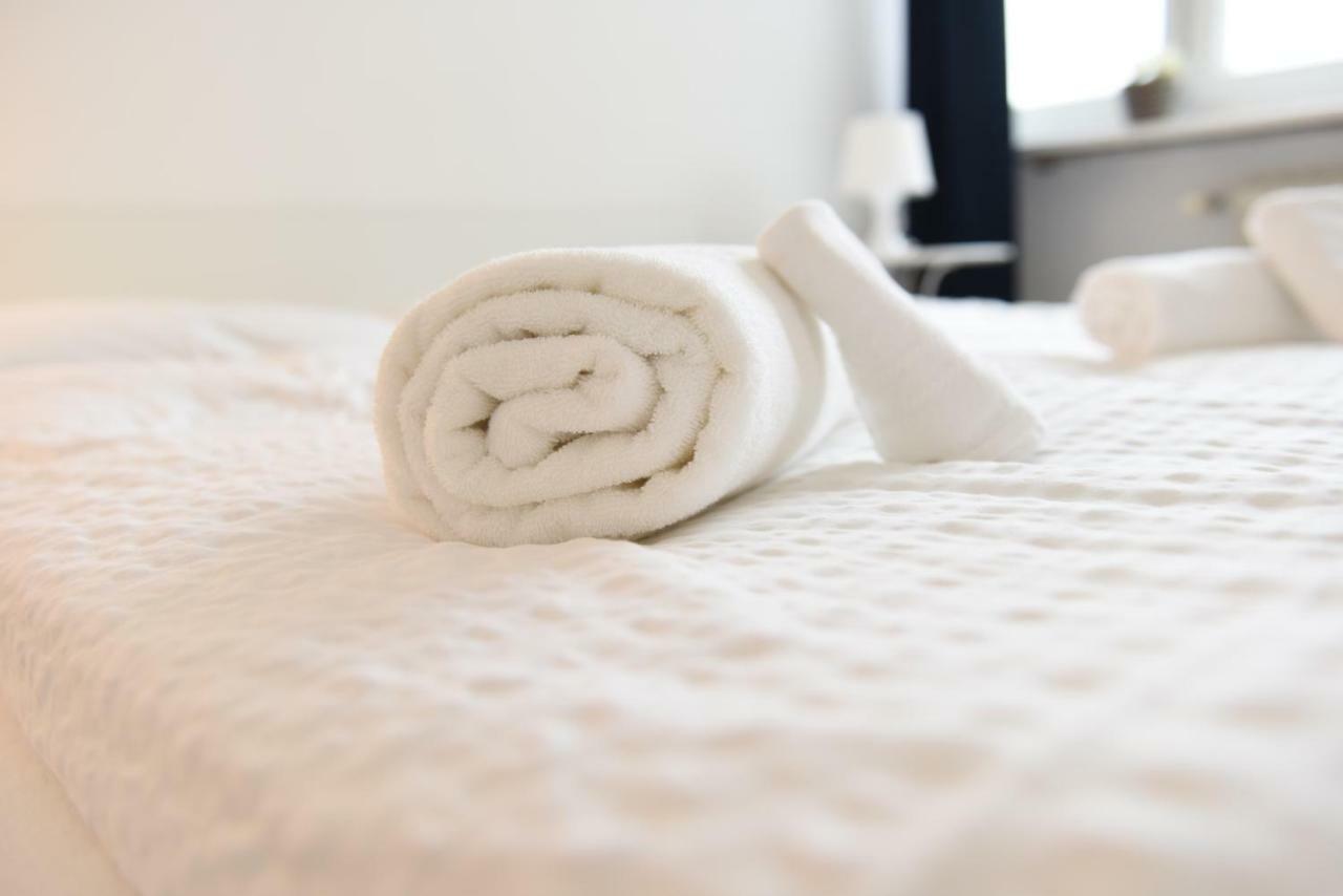 Mary'S Rooms & Apartments Болзано Екстериор снимка